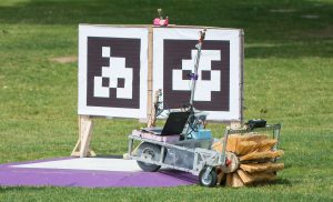 Vision Navigation robot using Aruco/Apriltag style fiducial markers to conduct visual navigation